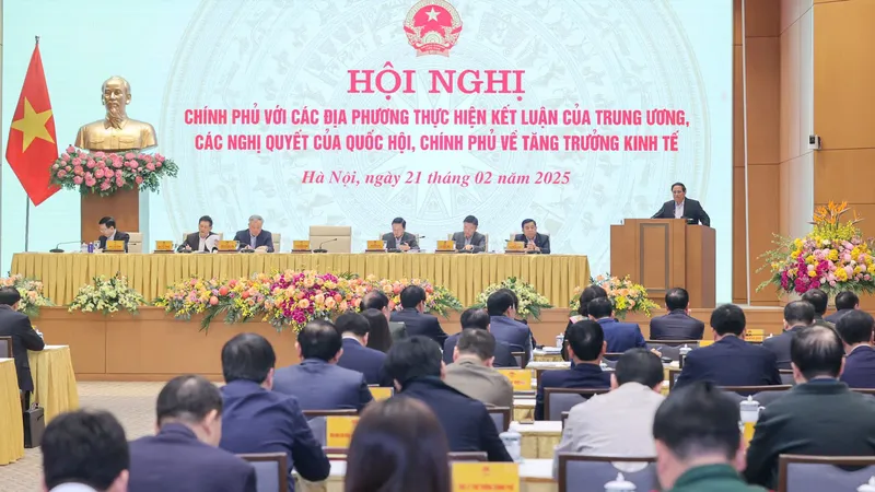 Hội nghị Chính phủ với các địa phương về tăng trưởng kinh tế. Ảnh: VIẾT CHUNG