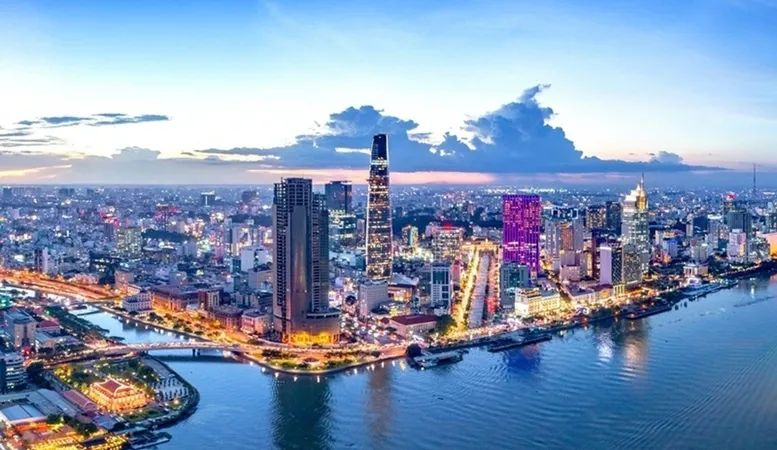 Tổ công tác số 3 do Phó Thủ tướng Lê Thành Long làm tổ trưởng, kiểm tra một số bộ ngành, địa phương, trong đó có TPHCM