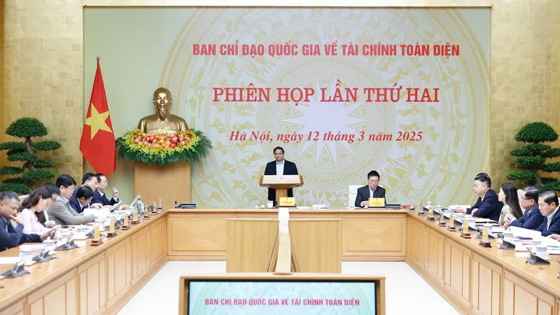 Thủ tướng Phạm Minh Chính chủ trì và phát biểu tại phiên họp lần thứ 2 của Ban Chỉ đạo quốc gia về tài chính toàn diện. Ảnh: VIẾT CHUNG