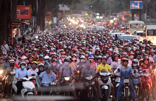 Chính phủ khuyến khích người dân sử dụng phương tiện giao thông công cộng