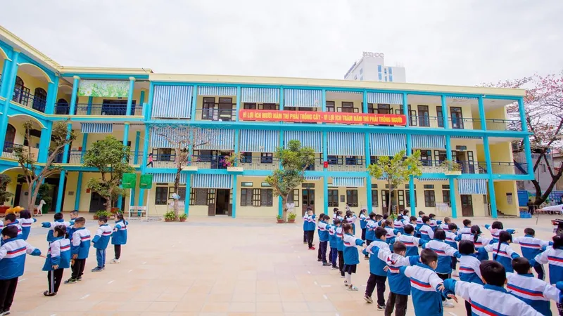 Bộ GD-ĐT đề nghị chuyển giao cho chính quyền cấp xã quản lý nhà nước các trường trung học cơ sở, tiểu học, mầm non