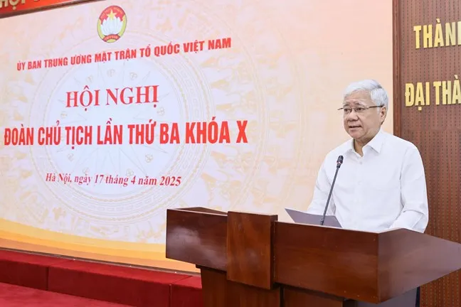 Chủ tịch Ủy ban Trung ương MTTQ Việt Nam Đỗ Văn Chiến khai mạc hội nghị