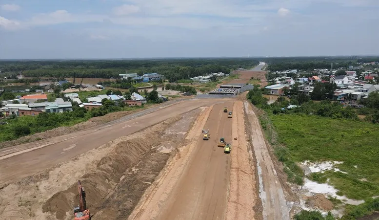 Thủ tướng chỉ thị không lùi tiến độ hoàn thành dự án