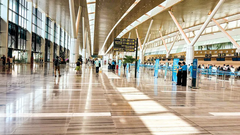 Nhà ga T3, Sân bay Tân Sơn Nhất đã được khánh thành ngày 19-4 nhân kỷ niệm 30 năm thống nhất đất nước