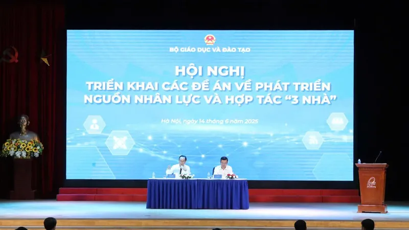 Lãnh đạo Bộ GD-ĐT chủ trì hội nghị