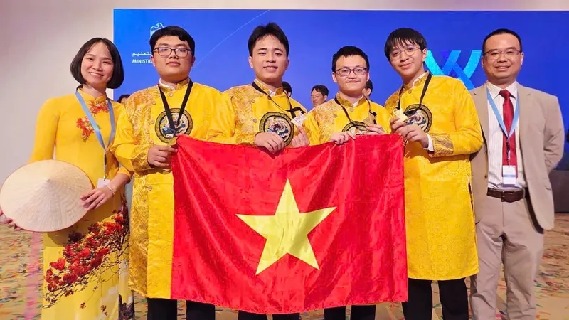 Đội tuyển Việt Nam giành 4 huy chương vàng tại kỳ thi Olympic Hóa học quốc tế 2025