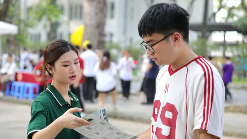 Dự kiến năm nay, điểm chuẩn xét tuyển của nhiều ngành, nhiều trường sẽ giảm