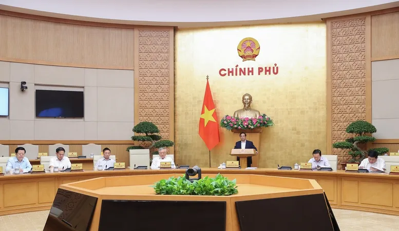 Chính phủ đã phê duyệt Kế hoạch vay, trả nợ công năm 2025 và Chương trình quản lý nợ công 3 năm giai đoạn 2025-2027