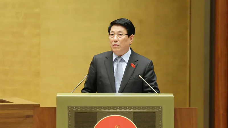 Chủ tịch nước Lương Cường đã trình bày trước Quốc hội báo cáo công tác nhiệm kỳ 2021-2026 của Chủ tịch nước. Ảnh: QUANG PHÚC