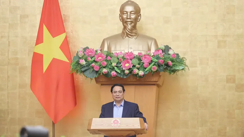 Thủ tướng Phạm Minh Chính kết luận phiên họp Chính phủ thường kỳ tháng 10 trực tuyến với các địa phương. Ảnh: VIẾT CHUNG