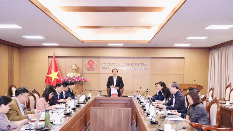 Thứ trưởng Thường trực Bộ GD-ĐT Phạm Ngọc Thưởng phát biểu tại điểm cầu trụ sở Bộ GD-ĐT
