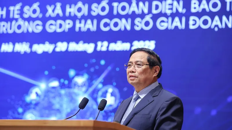 Thủ tướng Phạm Minh Chính phát biểu khai mạc Diễn đàn quốc gia phát triển kinh tế số và xã hội số. Ảnh: VIẾT CHUNG
