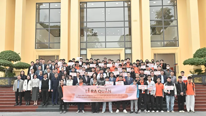 Trường ĐH FPT đưa sinh viên công nghệ về địa phương hỗ trợ triển khai Nghị quyết 57