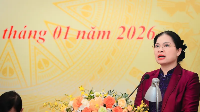 Bà Hà Thị Nga được giới thiệu để Ủy ban Trung ương MTTQ Việt Nam hiệp thương cử giữ chức Phó Chủ tịch - Tổng Thư ký Ủy ban Trung ương MTTQ Việt Nam