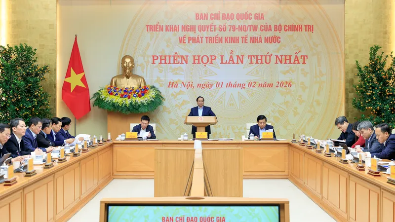 Thủ tướng Phạm Minh Chính, Trưởng Ban chỉ đạo quốc gia triển khai Nghị quyết số 79-NQ/TW của Bộ Chính trị về phát triển kinh tế nhà nước chủ trì phiên họp thứ nhất của Ban chỉ đạo