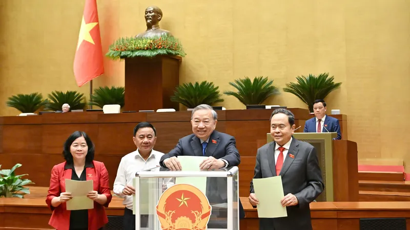 Từ lời tuyên thệ đến cam kết hành động