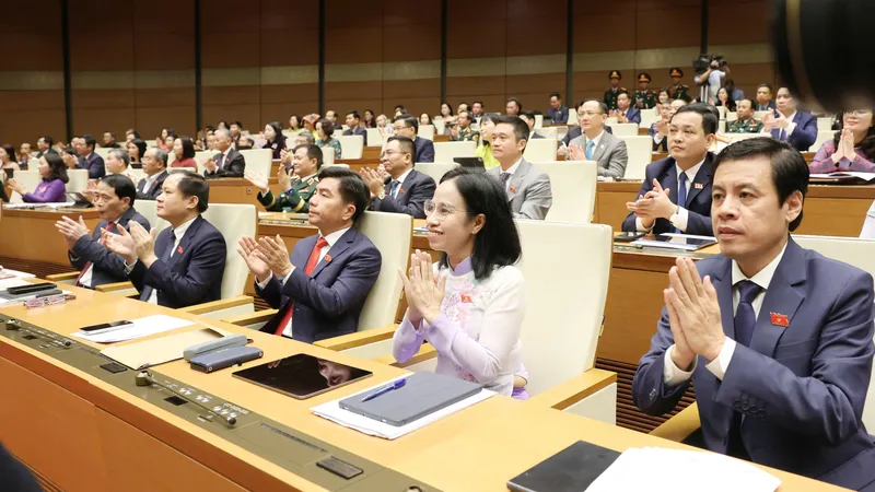 Các đại biểu Quốc hội dự phiên họp sáng 7-4. Ảnh: QUANG PHÚC