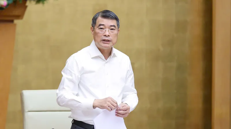 Thủ tướng Lê Minh Hưng phát biểu tại cuộc họp của Thường trực Đảng ủy Chính phủ và Thường trực Chính phủ. Ảnh: VIẾT CHUNG