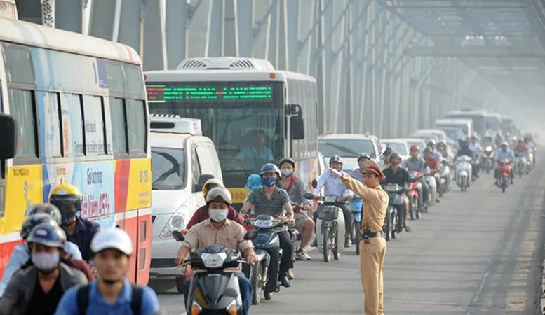 Thủ tướng Chính phủ yêu cầu bảo đảm trật tự, an toàn giao thông trong kỳ nghỉ lễ Giỗ tổ Hùng Vương và dịp 30-4, 1-5 tới