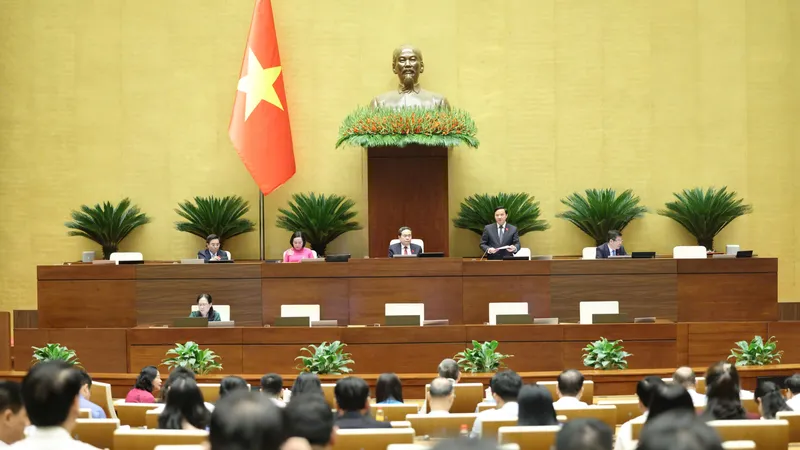 Phiên họp Quốc hội chiều 23-4. Ảnh: QUANG PHÚC