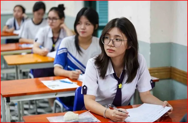 Năm nay, cả nước có 1.223.776 thí sinh đăng ký dự thi tốt nghiệp THPT 2026