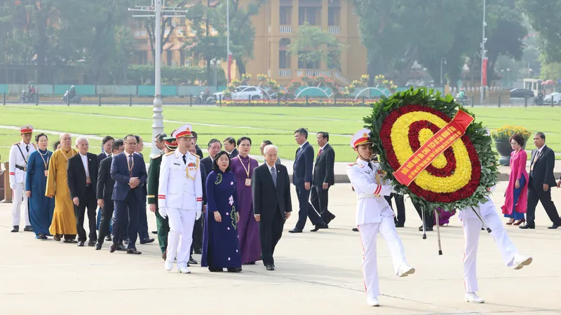 Đại hội đại biểu toàn quốc MTTQ Việt Nam lần thứ XI bước vào ngày làm việc đầu tiên