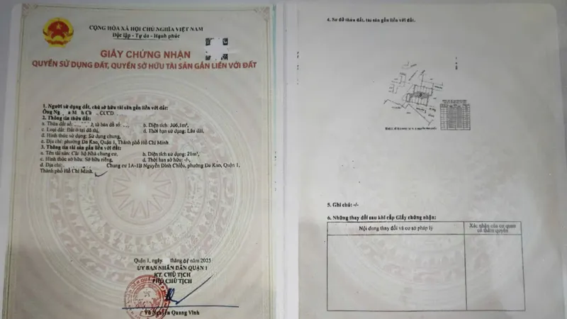 Sổ hồng mẫu mới kích thước nhỏ, người dân lo ngại phải đổi nhiều lần