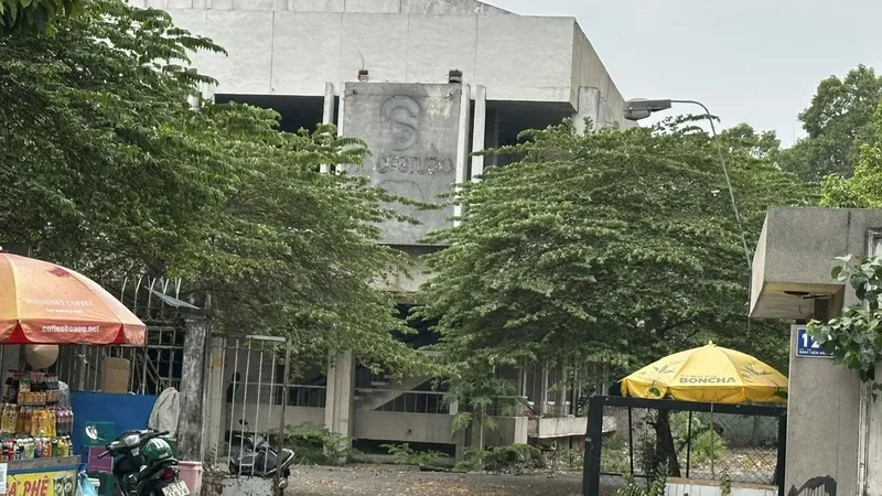 Khu nhà, đất tại 129 Lê Văn Duyệt thuộc phường 3, quận Bình Thạnh do Trung tâm Phát triển quỹ đất TPHCM quản lý. Ảnh: Thanh Hiền