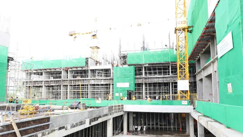 Dự án NƠXH dành cho lực lượng công an tại đường Nguyễn Văn Quá, phường Đông Hưng Thuận, TPHCM. Ảnh: TH 