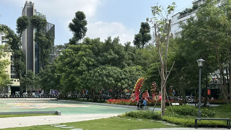 Công viên tại số 8 Võ Văn Tần, phường Xuân Hòa, TPHCM. Ảnh: THANH HIỀN