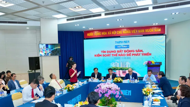 Quang cảnh hội thảo “Tín dụng bất động sản, kiểm soát thế nào để phát triển”. Ảnh: TH