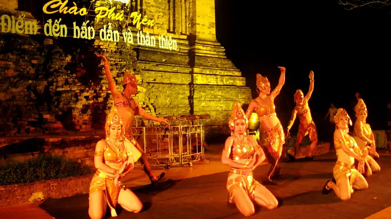 Tăng cường kết nối du lịch TPHCM tại Phú Yên