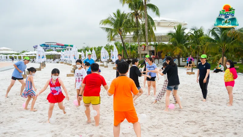 Khách du lịch tăng mạnh, tour Lễ 2-9 sắp đầy
