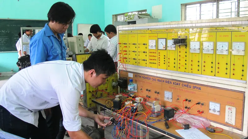 Trả lại học phí nếu học xong mà thất nghiệp