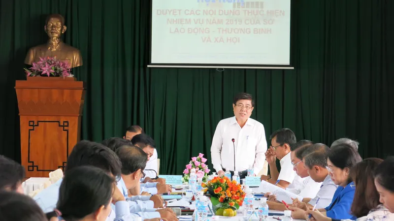 Vụ bắt 300kg ma túy: Chủ tịch UBND TPHCM hỏi về cách cai nghiện khi Methadone không còn tác dụng