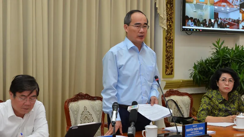  Bí thư Thành ủy TPHCM Nguyễn Thiện Nhân phát biểu tại Hội nghị về công tác cải cách hành chính. Ảnh: VIỆT DŨNG
