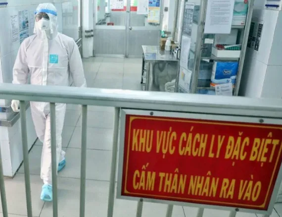 TPHCM cách ly hơn 1.000 người và tạm dừng cấp phép 15 lao động Trung Quốc