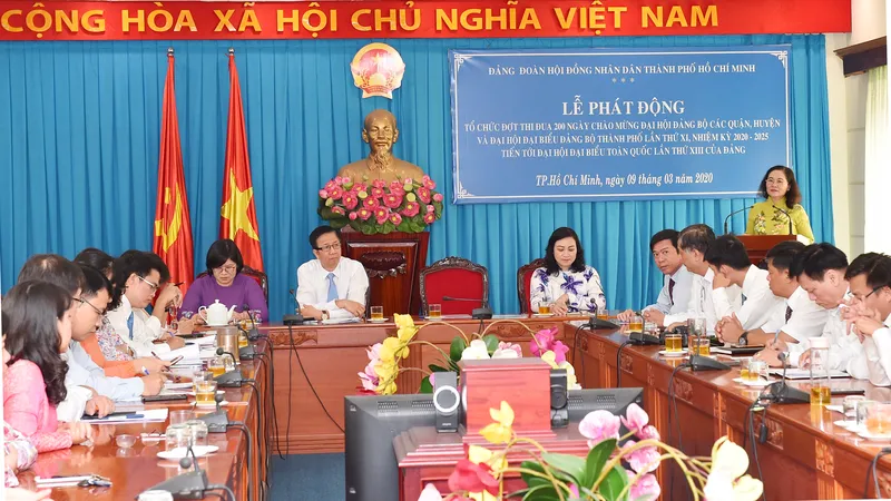 Quang cảnh lễ phát động. Ảnh: Việt Dũng