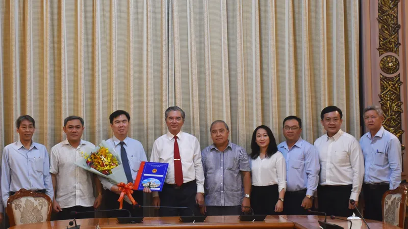 Ông Tăng Phước Lộc giữ chức vụ Phó Trưởng ban Ban Dân tộc TPHCM
