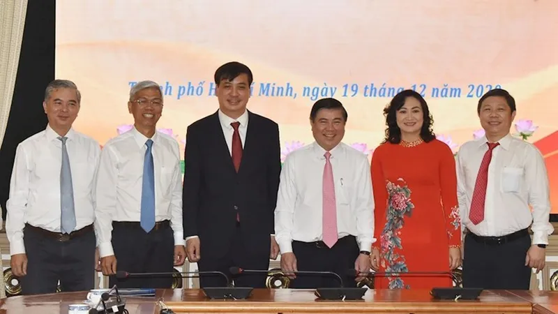 Phó Chủ tịch UBND TPHCM Võ Văn Hoan điều hành hoạt động chung của UBND TPHCM trong 9 ngày