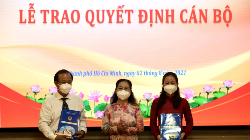 Đồng chí Đỗ Thị Minh Quân giữ chức vụ Chánh Văn phòng Đoàn ĐBQH và HĐND TPHCM