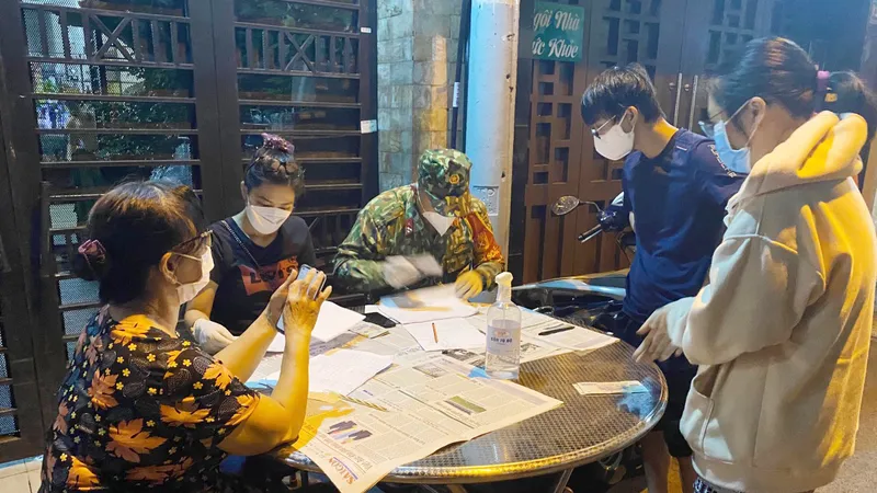 Đến trưa 4-10, số người dân nhận hỗ trợ đợt 3 đã đạt mốc 1 triệu người