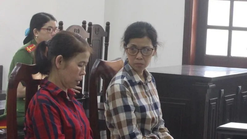11 năm tù cho hai bị cáo rải truyền đơn chống phá Nhà nước