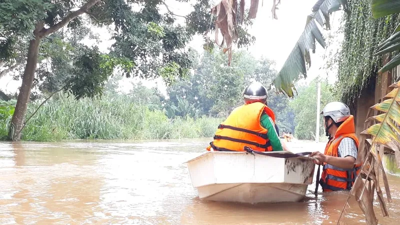 Dân Đồng Nai khổ sở vì lũ