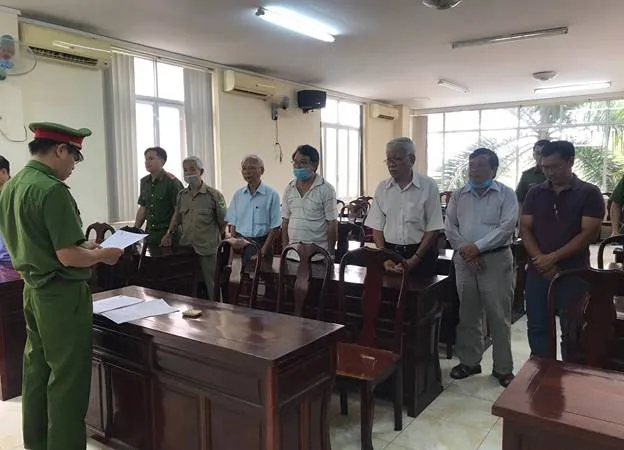 Các đối tượng tại cơ quan công an 