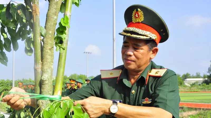Bộ Tư lệnh TPHCM phát động "Trồng cây đời đời nhớ ơn Bác Hồ”