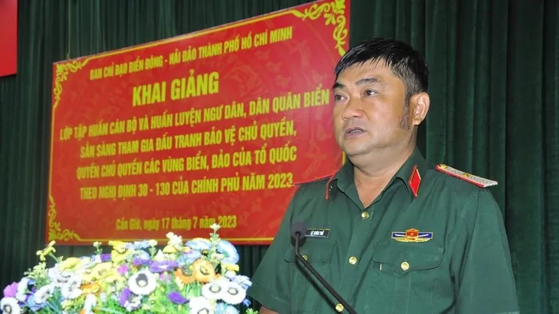 Thiếu tướng Lê Xuân Thế dự, chỉ đạo lớp tập huấn