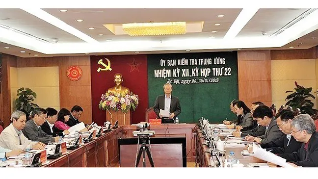 Cảnh cáo Chủ tịch và Phó Chủ tịch Thường trực UBND tỉnh Quảng Nam
