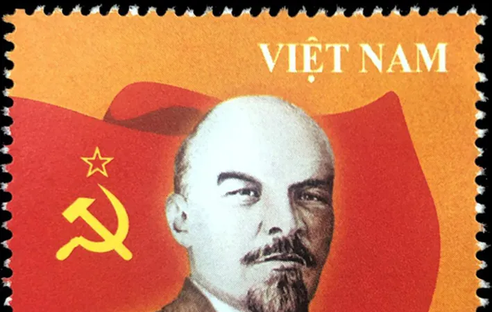 Phát hành bộ tem Kỷ niệm 150 năm ngày sinh Lênin