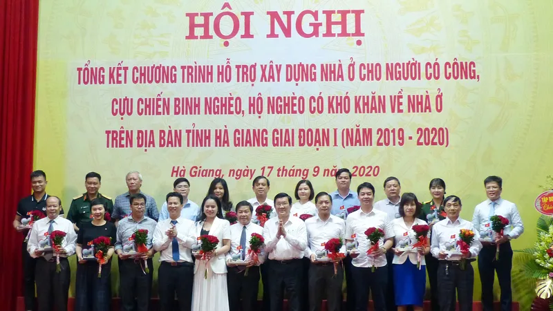 Gần 4.000 căn nhà mới cho người có công, cựu chiến binh, hộ nghèo ở tỉnh Hà Giang